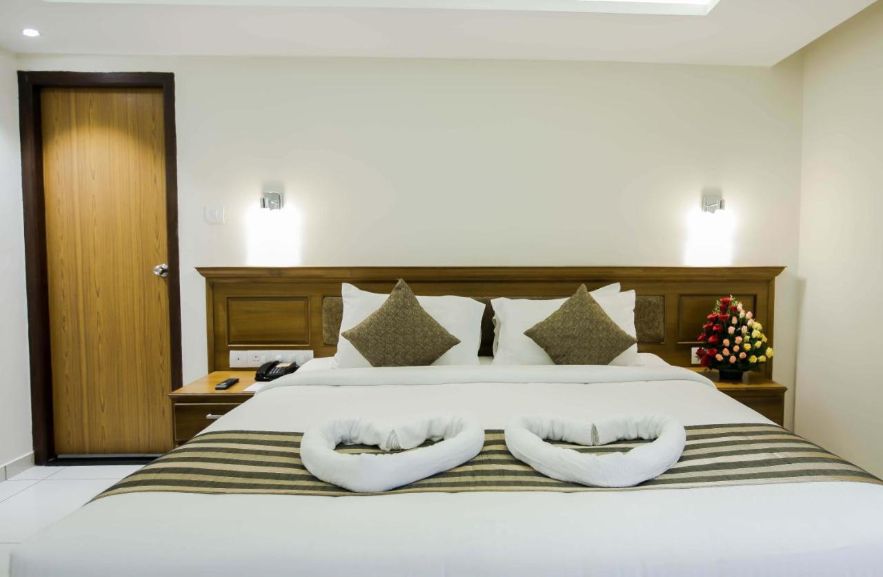 Dass Continental Thrissur Exterior foto