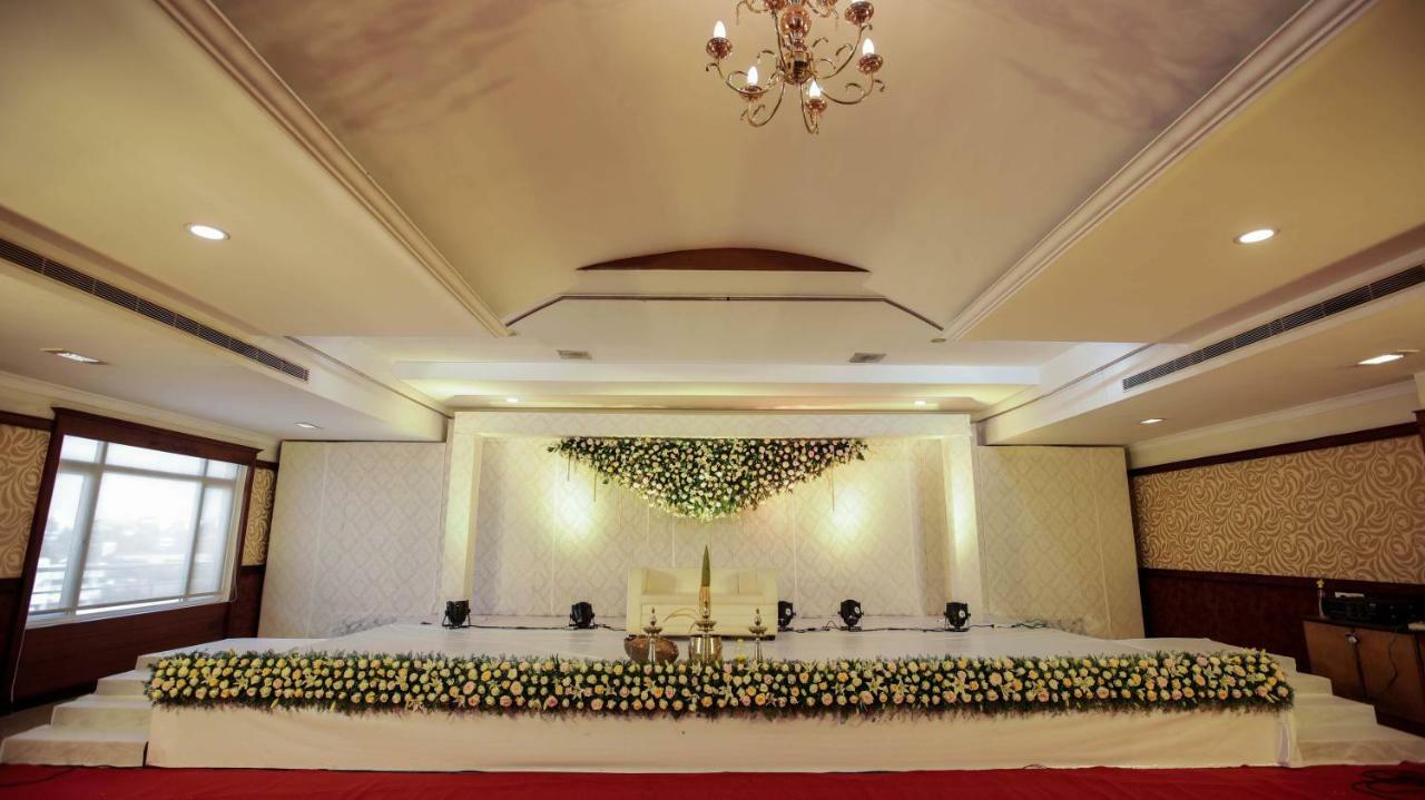Dass Continental Thrissur Exterior foto
